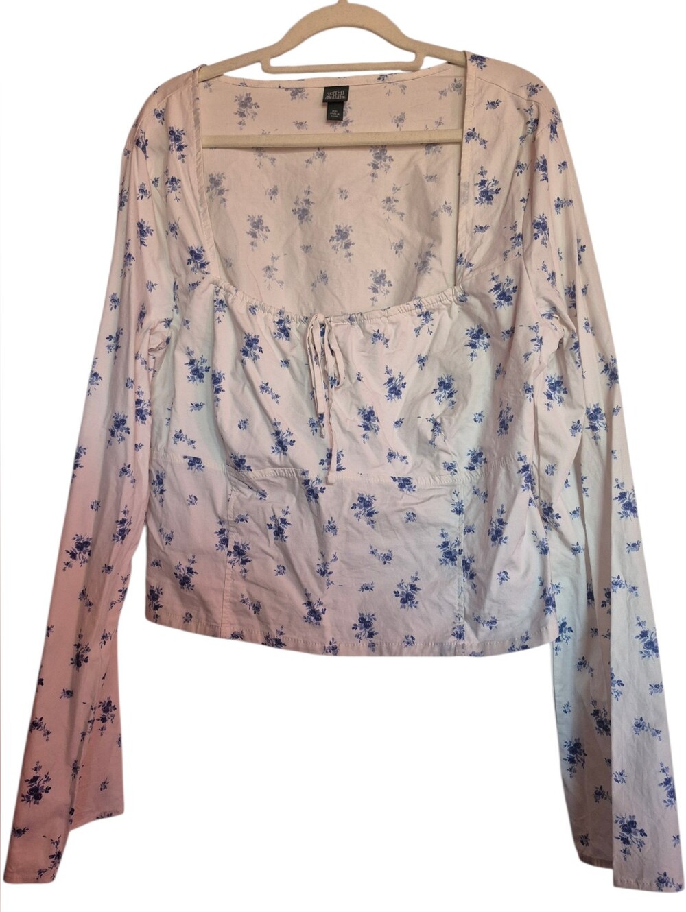 Wild Fable  Blue And White Floral Crop Top Long Sleeve Blouse